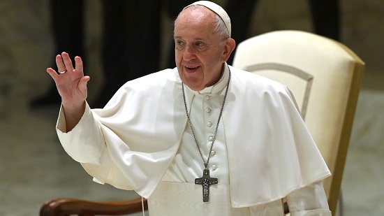  البابا فرنسيس يصلّي من أجل السلام في أوكرانيا ويذكر احياء ضحايا الهولوكوست
