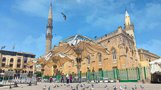 وزارة الأوقاف تعلن إغلاق مسجد الإمام الحسين
