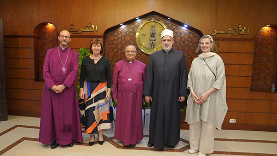 رئيس الأسقفية يشهد افتتاح مؤتمر جينكو للحوار الإسلامي المسيحي