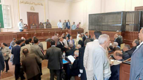 قاتل القمص ارسانيوس وديد يصل محكمة الجنايات لبدء أولى جلسات محاكمته