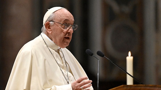 البابا الفرنسيس يُعلن قداسة عشر شخصيات