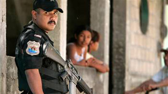 الشرطة المكسيكية تعتقل سفاحا للنساء استدرجهن عن طريق الـ
