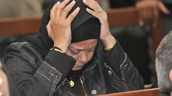 والدة أحد ضحايا كريم الهواري بعد الحكم بحبسه: «ربنا يعوض شباب ولادنا في الجنة»