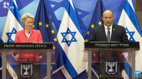 رئيس وزراء اسرائيل : وافقت على طلب رئيسة المفوضية الأوروبية إقامة التعاون في تصدير الغاز الطبيعي عن طريق مصر إلى أوروبا 