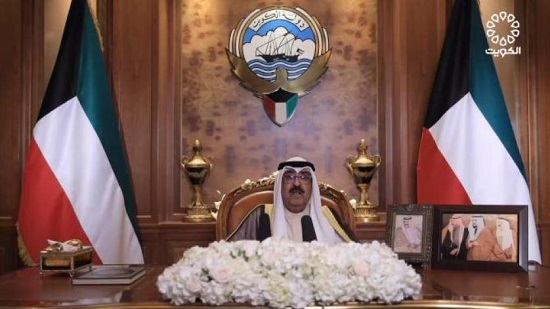أمير الكويت يقرر حلّ مجلس الأمة دستورياً