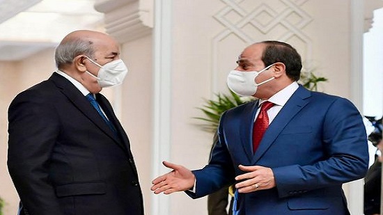 السيسي يجري اتصالًا هاتفيًا مع رئيس الجمهورية الجزائرية للتهنئة بعيد الاضحى المبارك