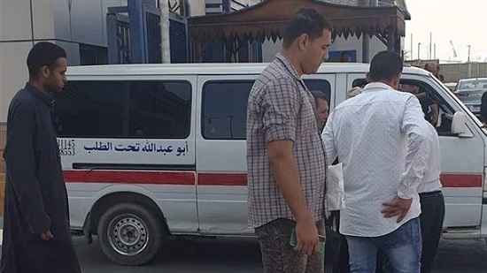 جثمان الصيدلي المصري يغادر مطار القاهرة لدفنه في المنوفية.. صور