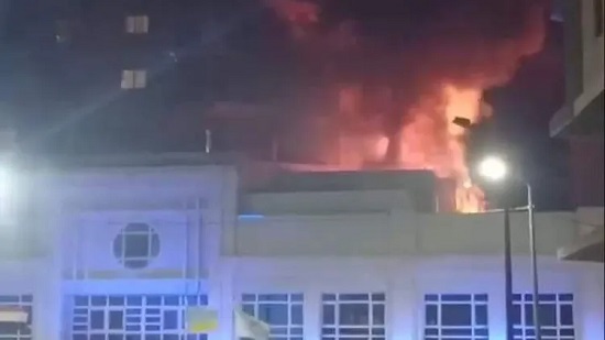 فيديو.. حريق هائل  بفندق هيلتون الإسكندرية