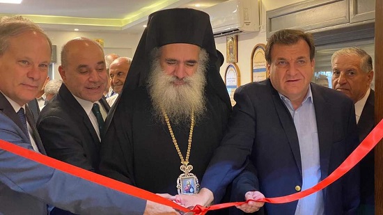 مطران القدس يترأس الاحتفال بتدشين القاعة الجديدة لمقر النادي الارثوذكسي العربي 