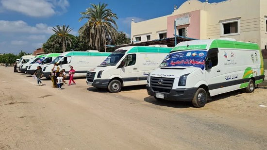  الكشف على ١٣٤٣ مواطناً خلال قافلة طبية مجانية بقرية عبد السلام عارف بمركز بدر 