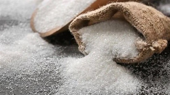 شعبة البقالة: سعر كيلو السكر يبدأ من 13 جنيهًا رغم ارتفاع الاستهلاك