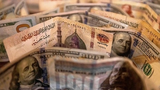 الدولار يصل إلى مستوى جديد لأول مرة في تاريخ مصر