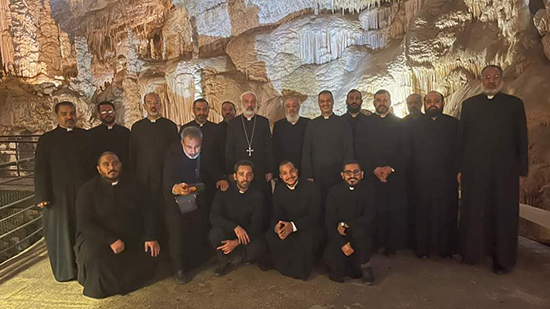 الأنبا باسيليوس وكهنة إيبارشية المنيا يختتمون زيارتهم لدولة لبنان