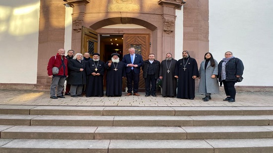 الأنبا دميان يشارك في الاحتفال بعيد الحضارات بالكنيسة الكاثوليكية بألمانيا