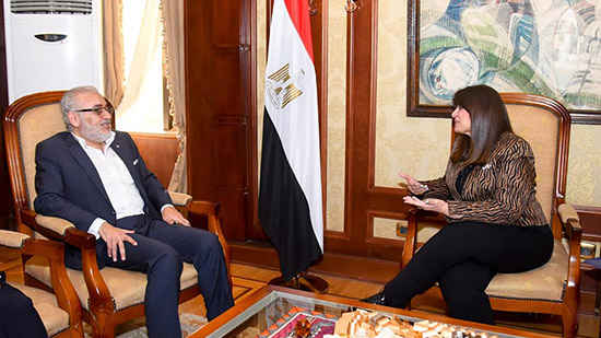 وزيرة الهجرة: المصريون بالخارج لا يدخرون جهدا في الترويج للاستثمار بمصر