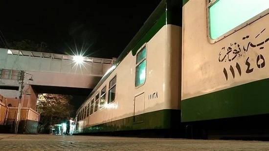 تخفيض أسعار تذاكر قطارات النوم 50% لذوي القدرات الخاصة ومرافقيهم بالسكة الحديد 