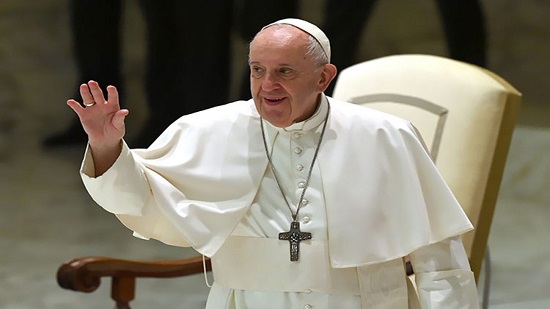  البابا فرنسيس يستقبل الرئيس الفرنسي ماكرون