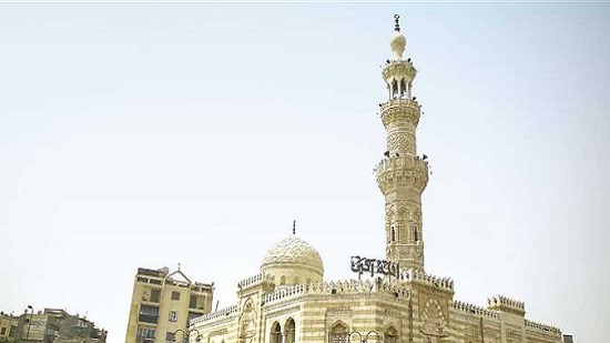 تفاصيل تحريف اسم مسجد السيدة عائشة على جوجل .. كيف نجح النشطاء في تعديله؟