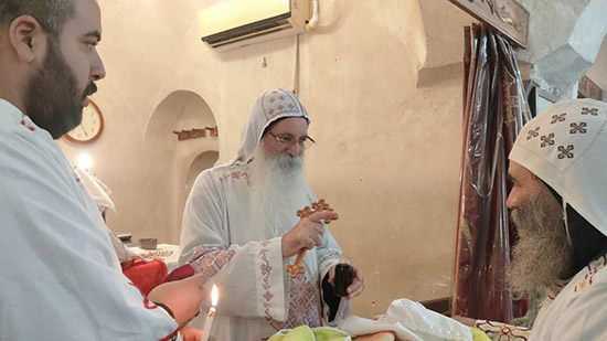 بمناسبة عيد تكريس كنيسة مارجرجس بفلسطين.. الانبا اسحق يترأس القداس بدير الانبا بيشوي