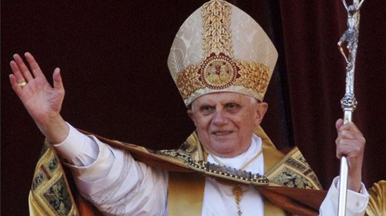  رئيس الإنجيلية ينعي البابا بنديكتوس: فقد العالم اليومَ رمزًا دينيًّا كبيرًا 