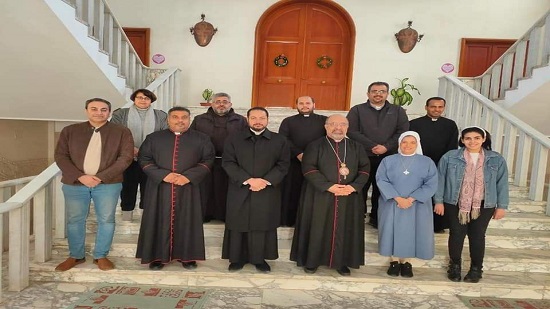 البطريرك إبراهيم إسحق يعقد اجتماع مع المشاركين في المرحلة القارية لسينودس الأساقفة ٢٠٢١ - ٢٠٢٤ 