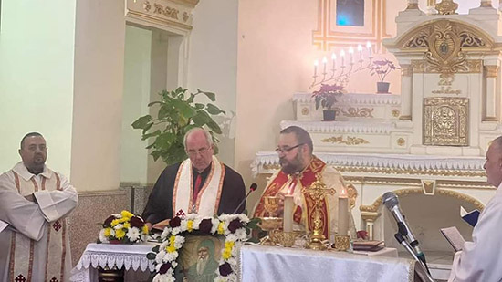 الكنيسة الكلدانية في مصر تحتفل بعيد مار أنطونيوس الكبير بالفجالة