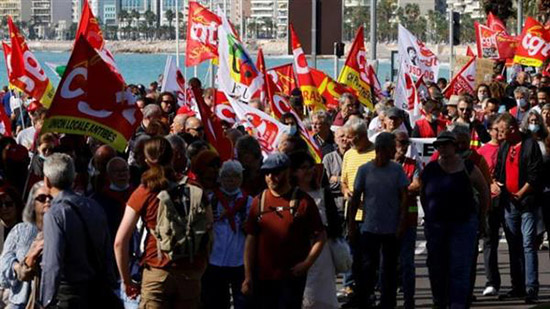 اضرابات النقابات العمالية الفرنسية 