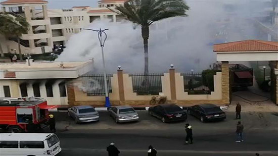 حريق محدود بنادي ضباط الشرطة في بورسعيد