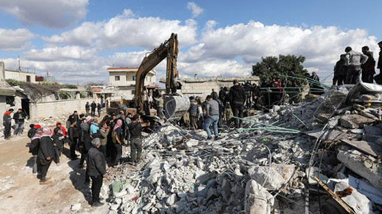 وفد مصرى من قوافل إنقاذ وفرق طبية يدخل سوريا لإغاثة المتضررين من الزلزال