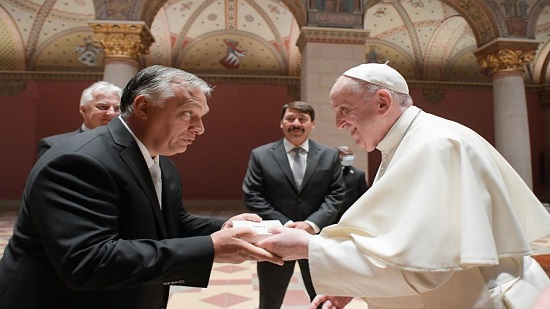 البابا فرنسيس يقوم بزيارة إلى المجر