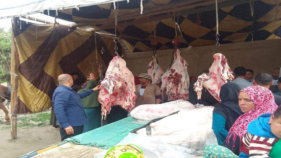 سعر الكيلو  200 جنية .. المنيا : افتتاح منفذ لبيع اللحوم بأسعار مخفضة بمدينة العدوة 
