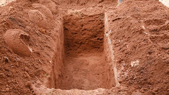  أهالى محافظة جنوب سيناء يعانون في دفن الموتى