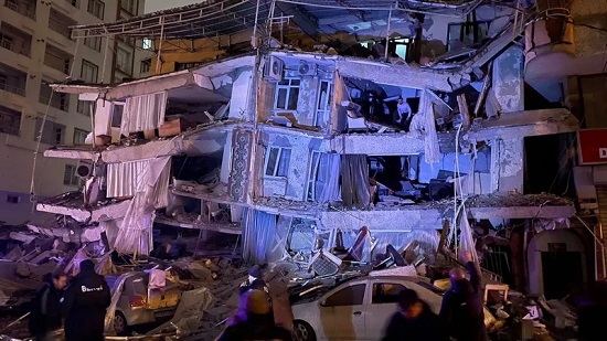  زلزال قوي يضرب كهرمان مرعش التركية