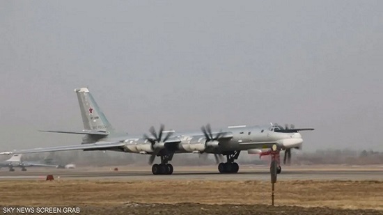 قاذفتا قنابل Tu-95M الروسية تنفذان طلعة جوية فوق بحر اليابان