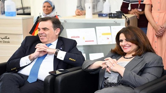 وزيرة الهجرة ونائب رئيسة مفوضية الاتحاد الأوروبي يجريان زيارة للمركز المصري الألماني