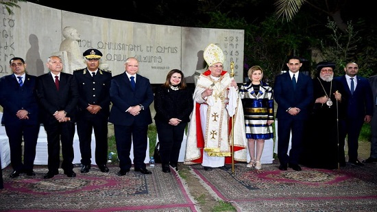  السفيرة سها جندي تشهد الاحتفال بعيد القيامة المجيد لكنيسة الأرمن الكاثوليك
