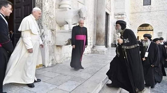 زيارة تاريخية لقداسة الأنبا تواضروس الثاني بابا الإسكندرية لبابا كنيسة روما
