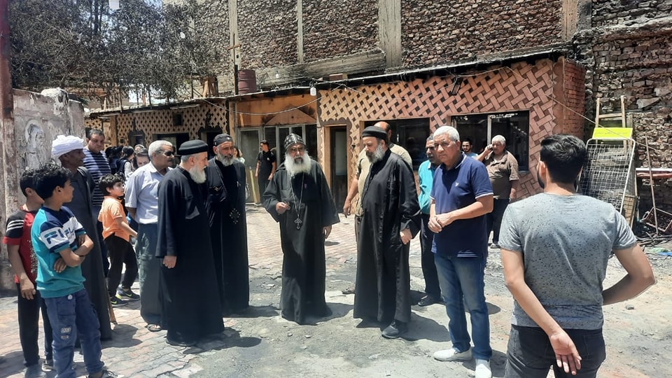 مطران دير مواس ودلجا يزور كنيسة السيدة العذراء المحترقة بديروط