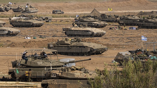 مدفعية الجيش الإسرائيلي تستهدف شرق قطاع غزة 
