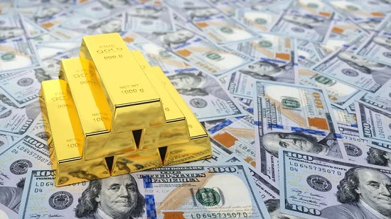 مصر.. ضبط مافيا جديدة للذهب ورجال أعمال يسقطون فريسة لحيتان الدولار
