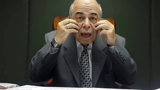  أحمد عبده ماهر :  في مصر لا تستطيع أن تنقد جمال عبد الناصر ولا محمد متولي الشعراوي ! 