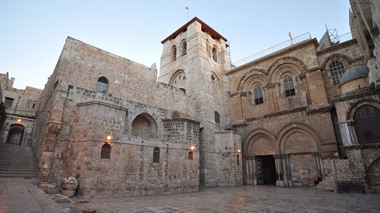 محطات الآلام الأربعة عشر مع عرض لبعض الممتلكات القبطية في القدس